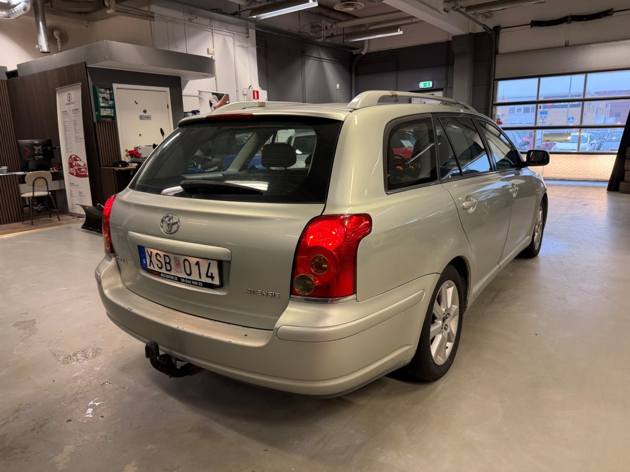 Toyota Avensis 2006, bild 4/10