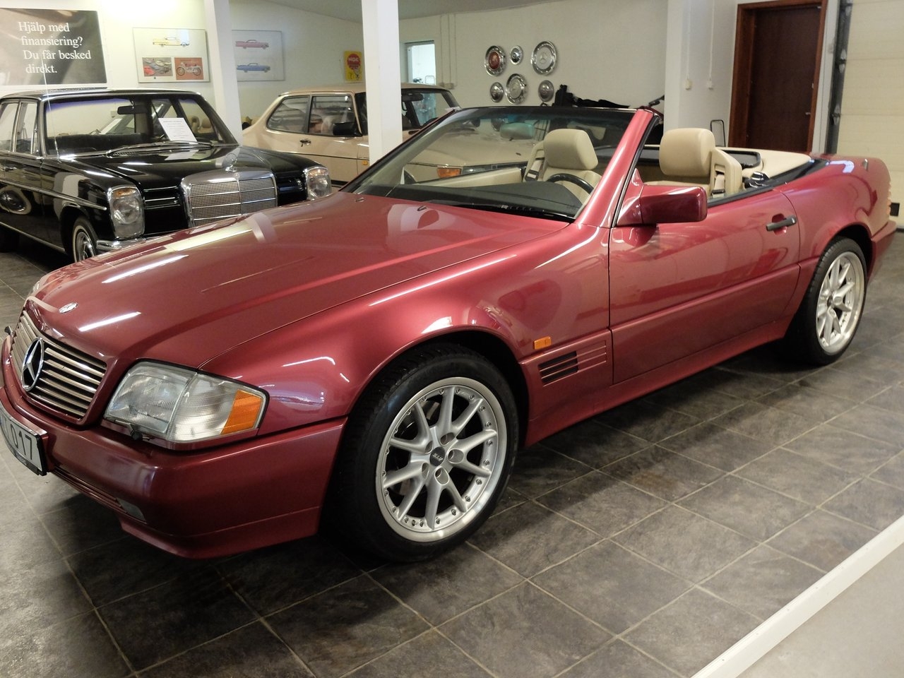 Mercedes-Benz SL 320