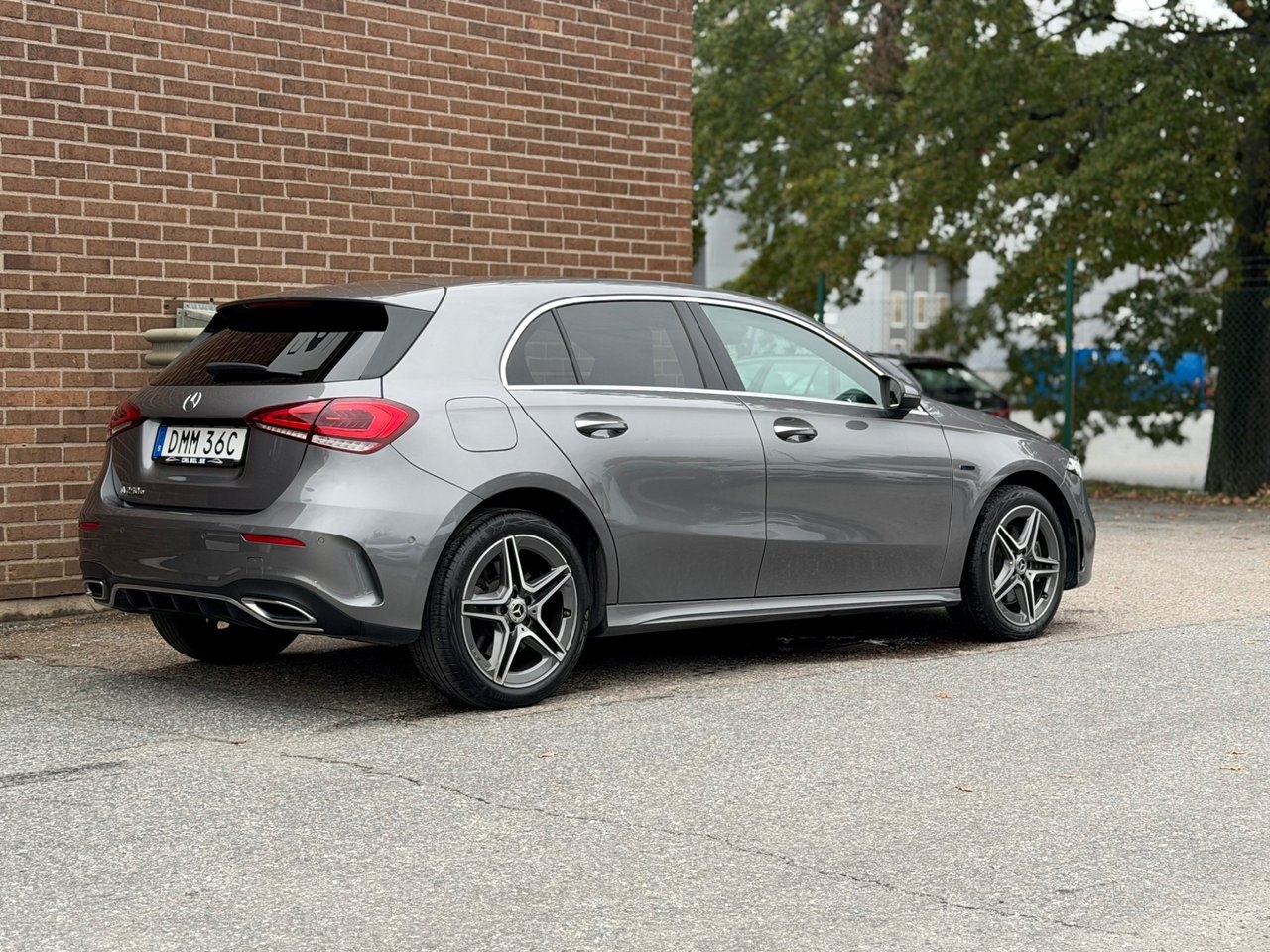 Mercedes-Benz A 250 e 8G-DCT AMG 2021, bild 5/10