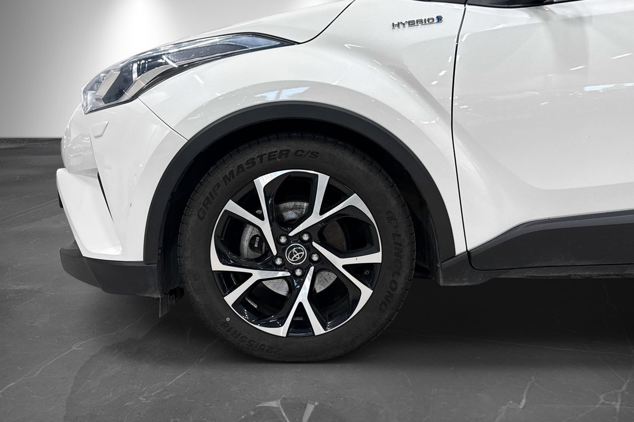 Toyota C-HR 2019, bild 2/9