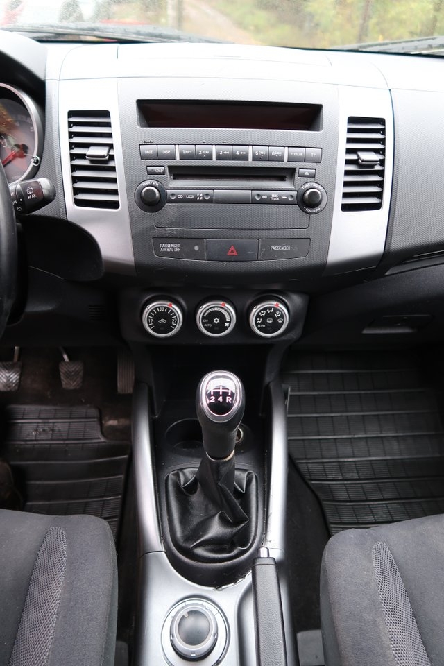 Mitsubishi Outlander 2009, bild 7/7