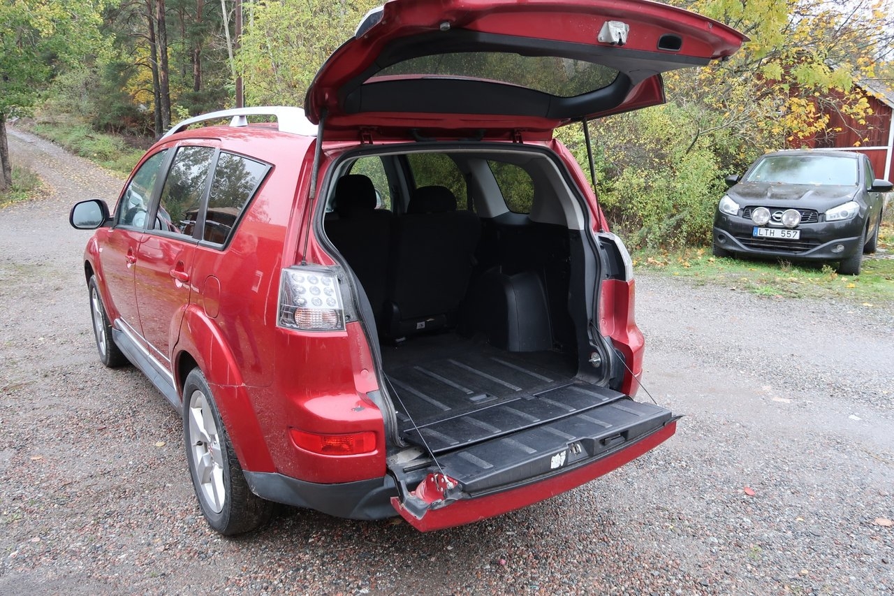 Mitsubishi Outlander 2009, bild 3/7