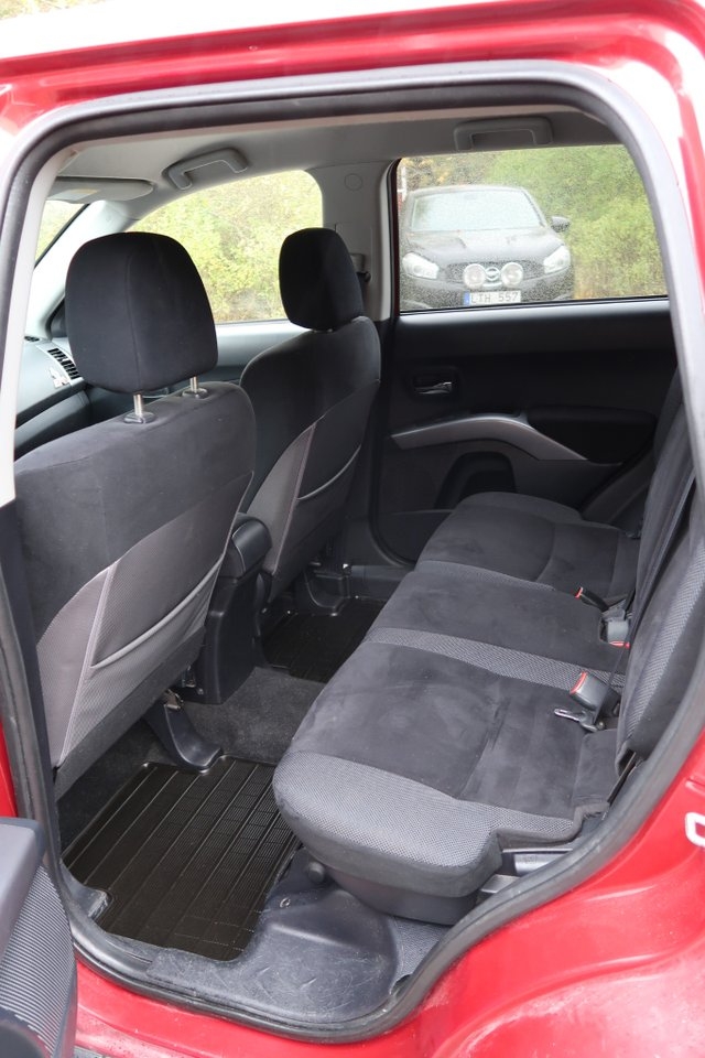 Mitsubishi Outlander 2009, bild 5/7