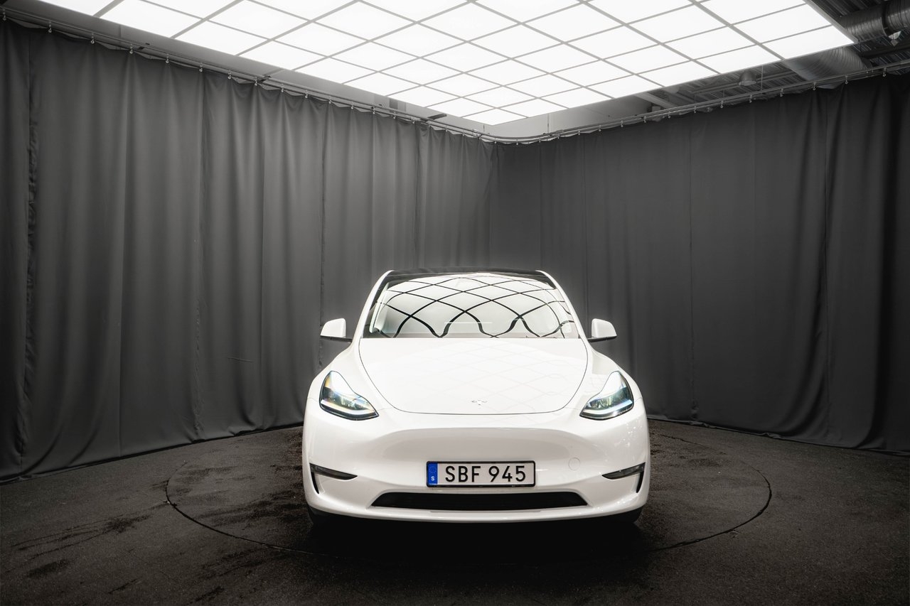 Tesla Model Y 2023, bild 3/10