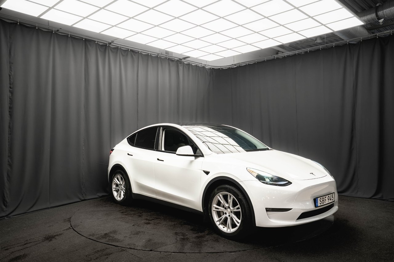 Tesla Model Y 2023, bild 4/10