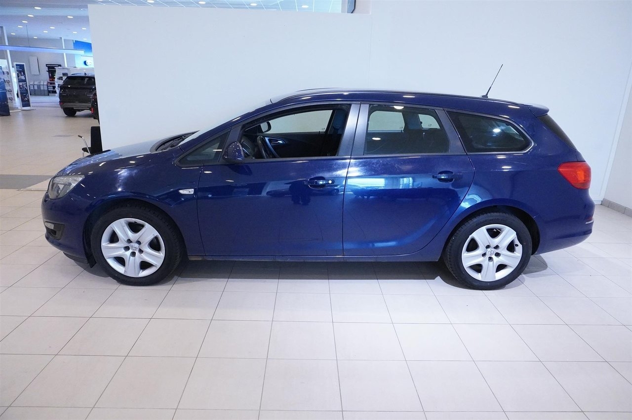 Opel Astra 2013, bild 2/10