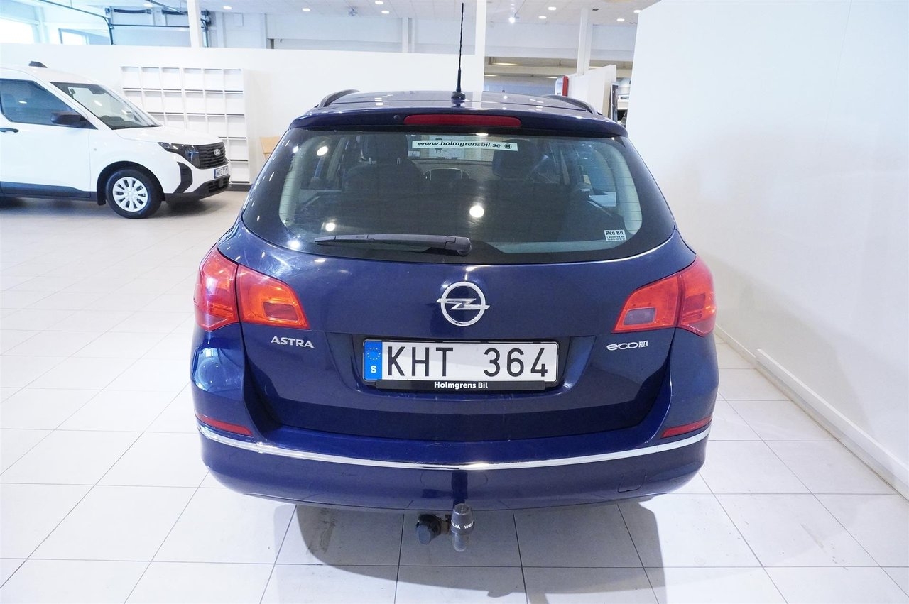 Opel Astra 2013, bild 6/10