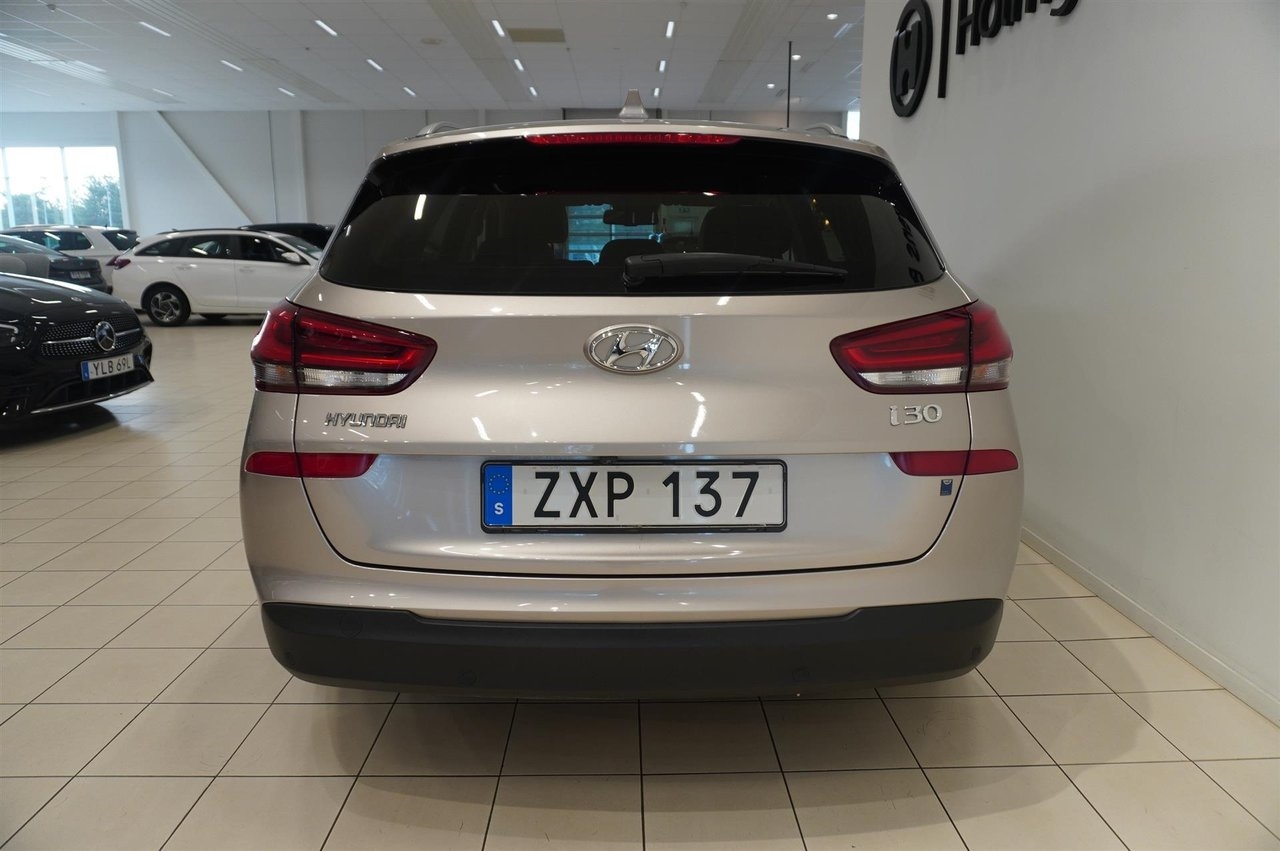 Hyundai i30 1.4 T-GDI Premium 2018, bild 7/10