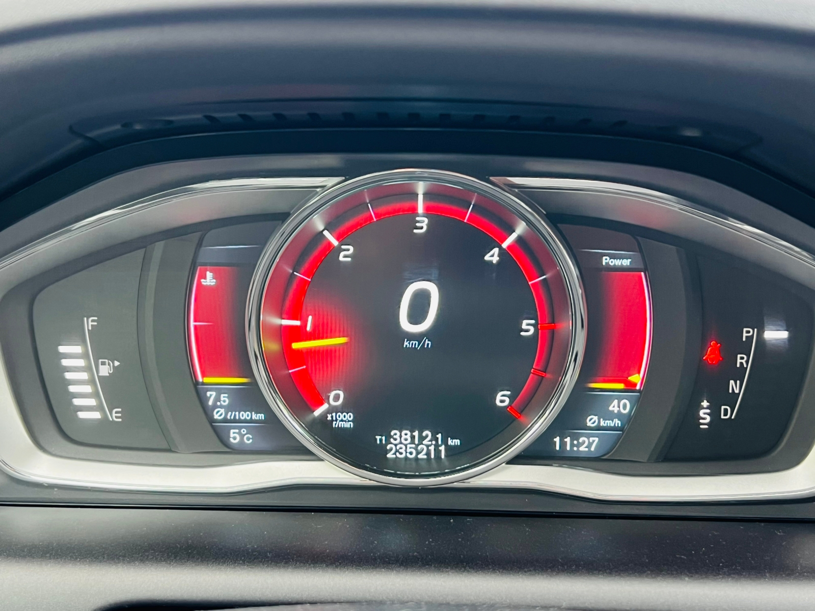 Volvo XC60 D3 Geartronic 2015, bild 3/10