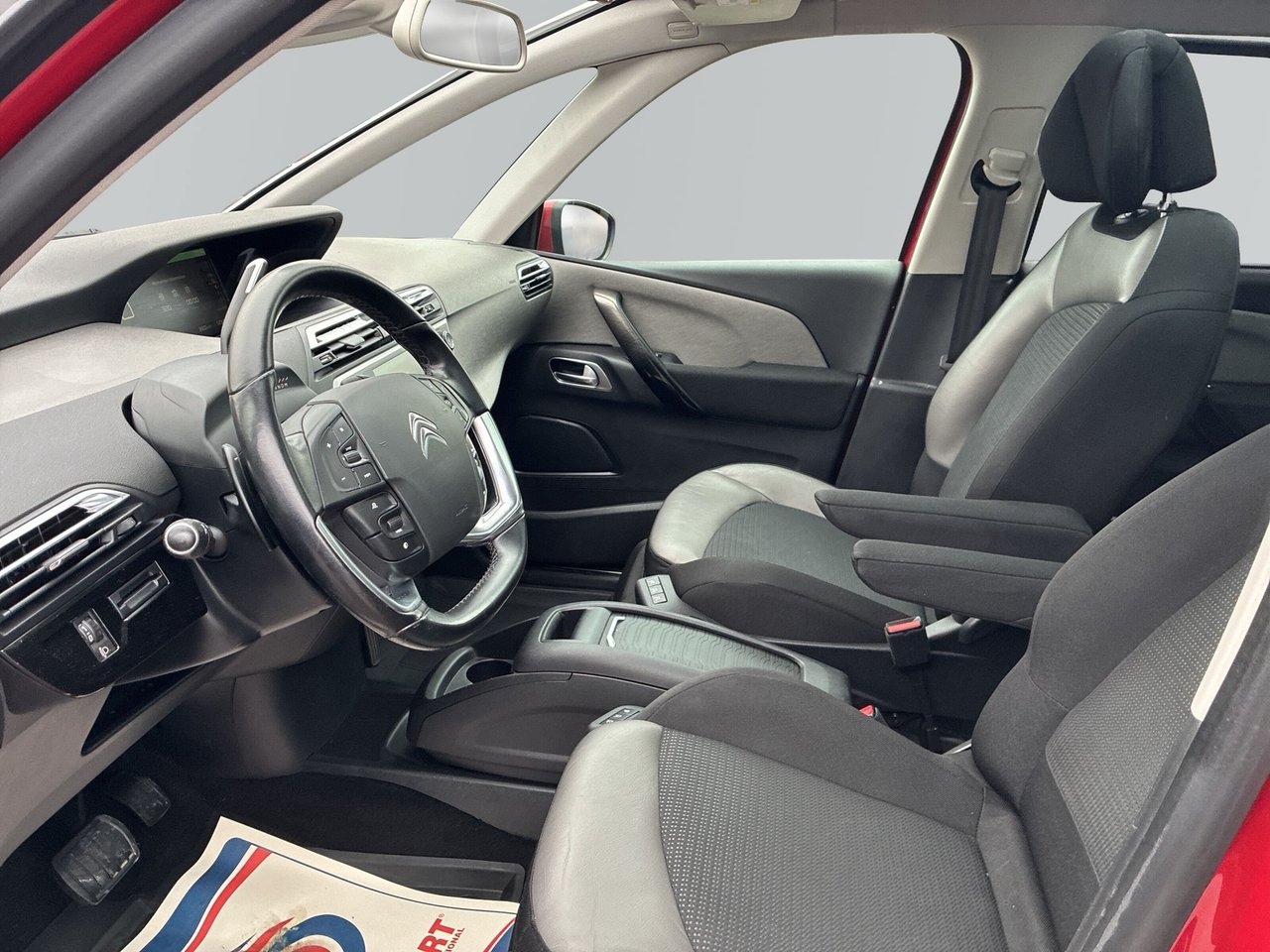 Citroen Grand C4 Picasso 2016, bild 5/10