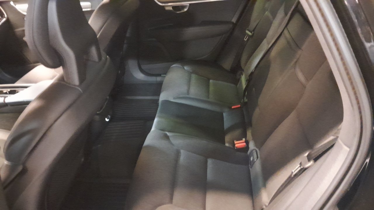 Volvo S90 D4 2018, kuva 4/10