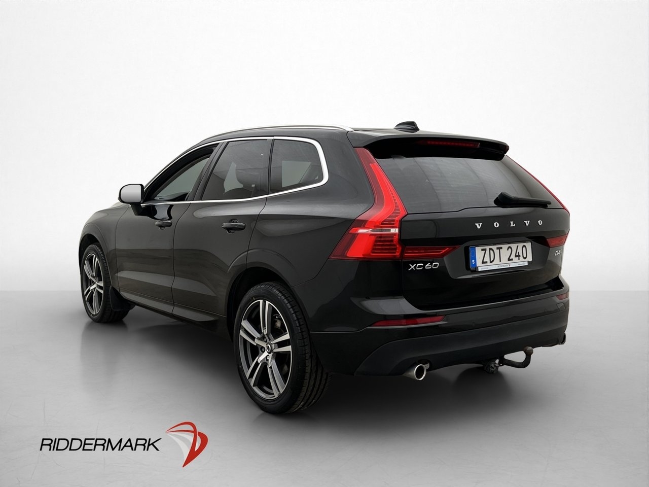 Volvo XC60 D4 Momentum 2018, bild 5/10