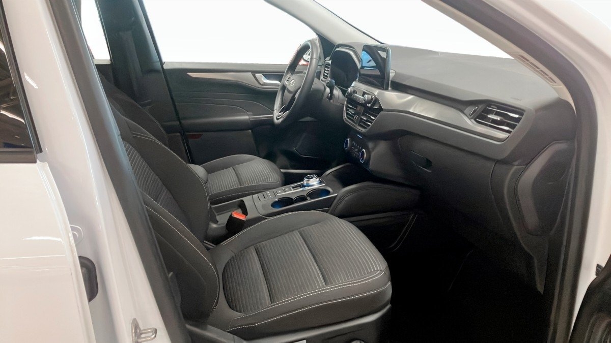 Ford Kuga Titanium PHEV 225hk Automat 2021, bild 3/10
