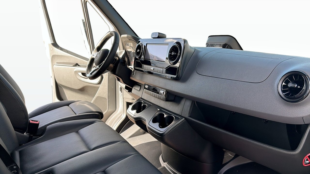 Mercedes-Benz Sprinter 2027, bild 5/9
