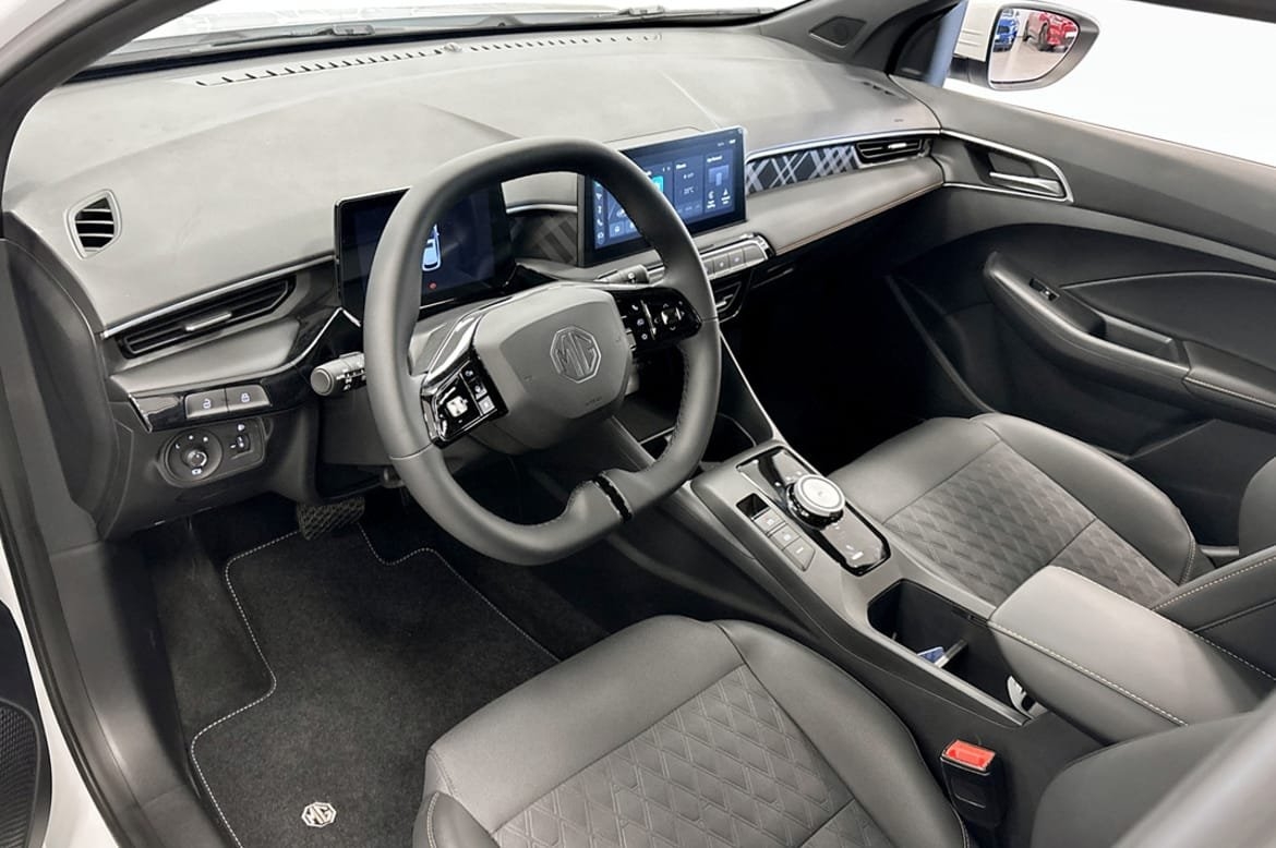 MG MG3 Luxury Hybrid+ 1.5 194hk automat 2024, bild 5/8