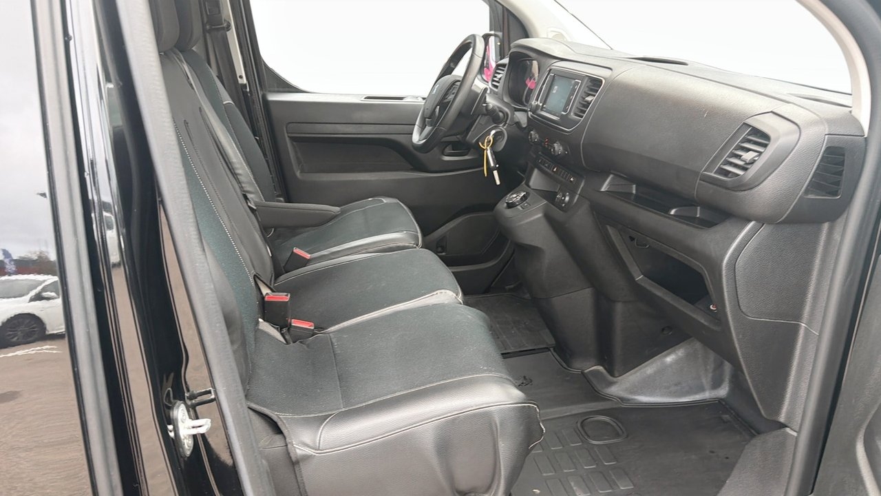 Peugeot Expert 144hk 2023, bild 3/10