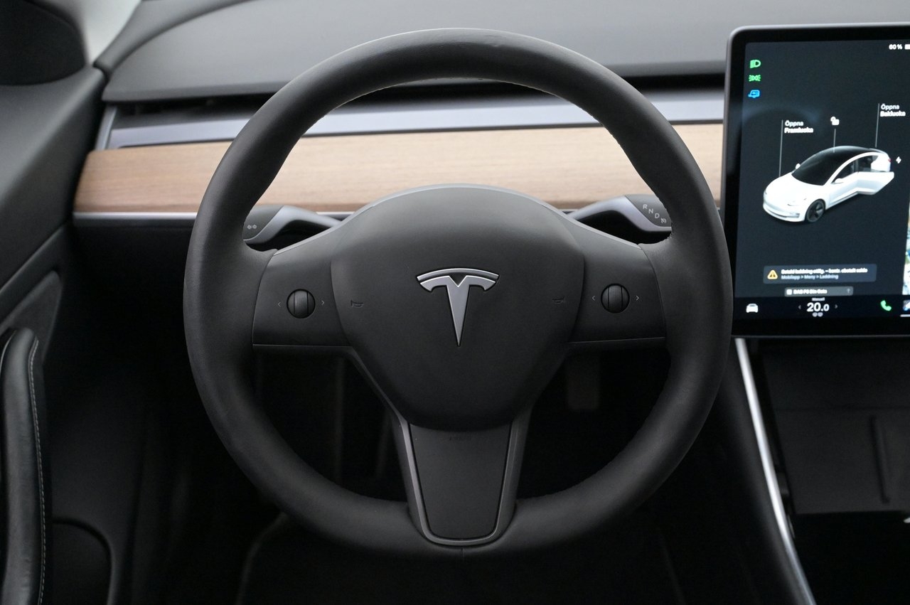 Tesla Model 3 2020, bild 7/10