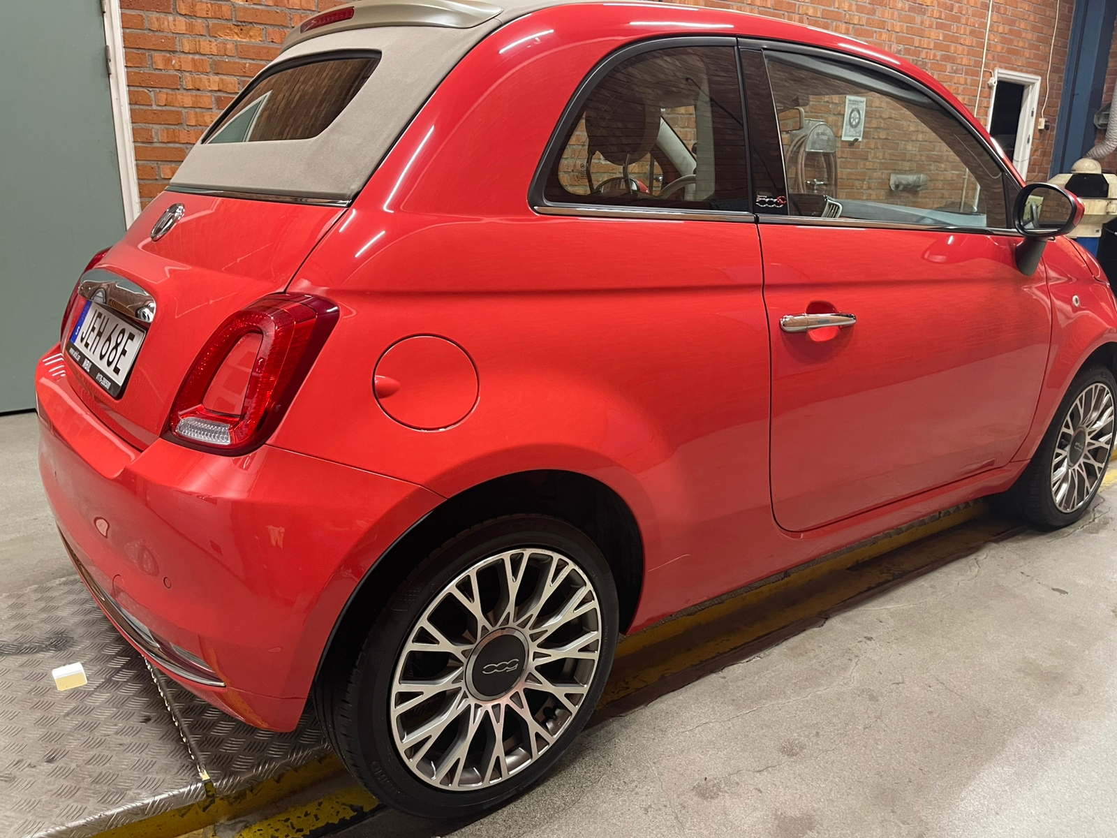 Fiat 500C 1.2 8V Manuell 2019, bild 5/10