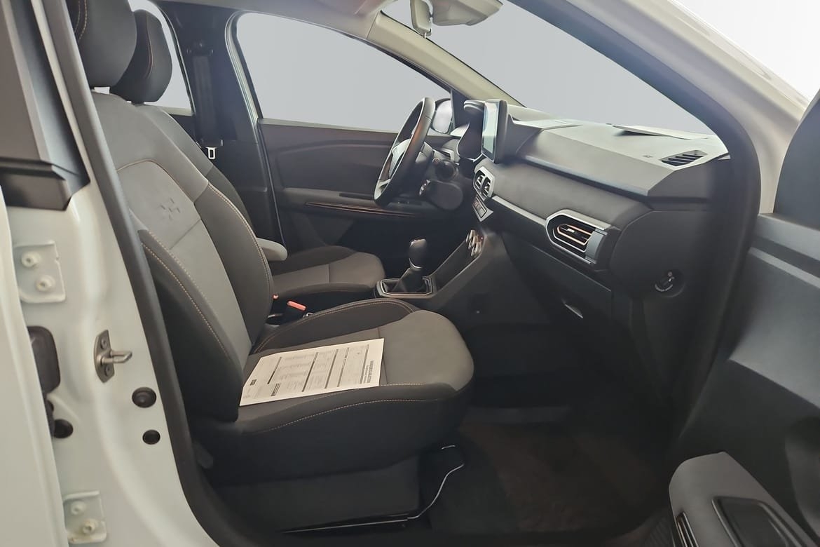 Dacia Sandero Stepway 1.0 Aut, Dragkrok 2025, bild 7/10