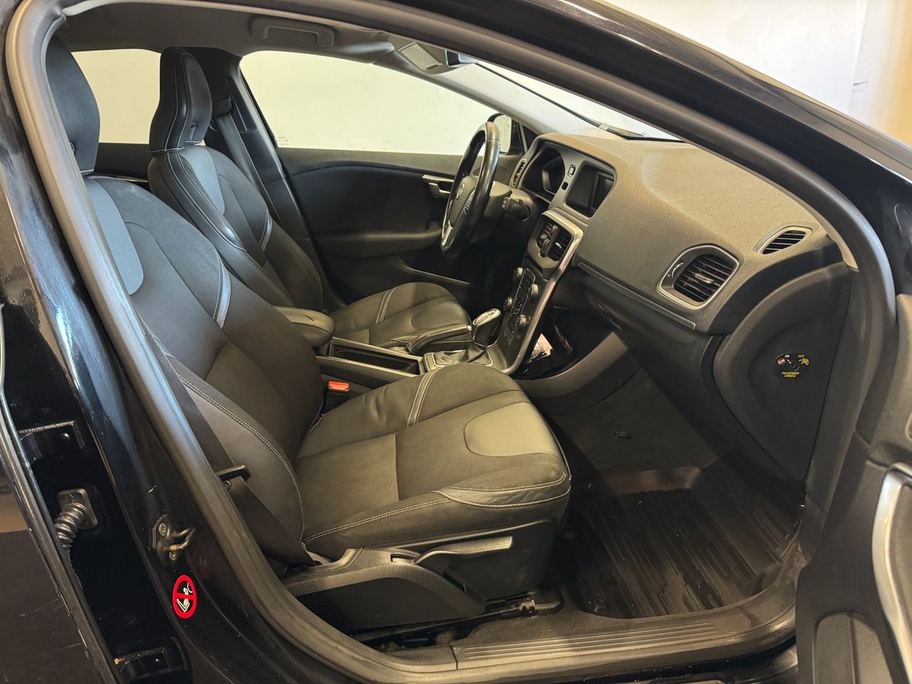 Volvo V40 D3 Geartronic Momentum Aut 2013, bild 7/10