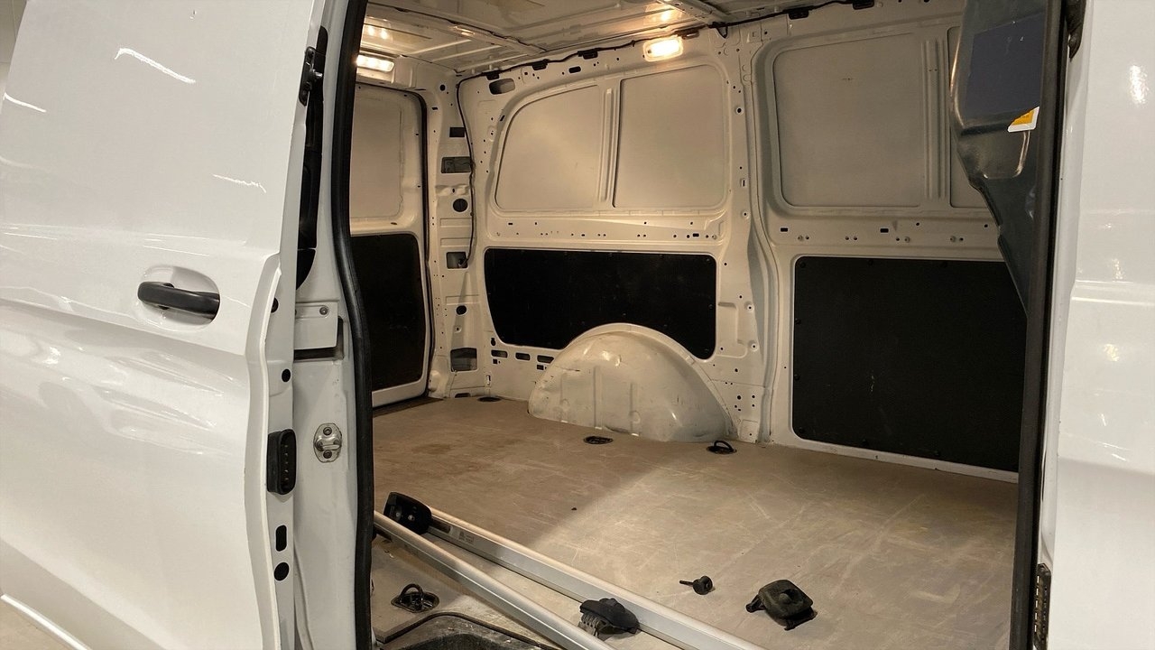 Mercedes-Benz Vito 2022, bild 6/10