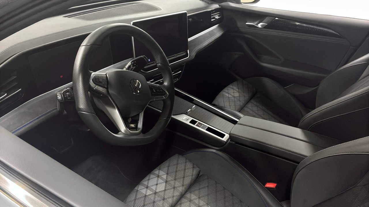 Volkswagen Passat 2026, bild 7/10