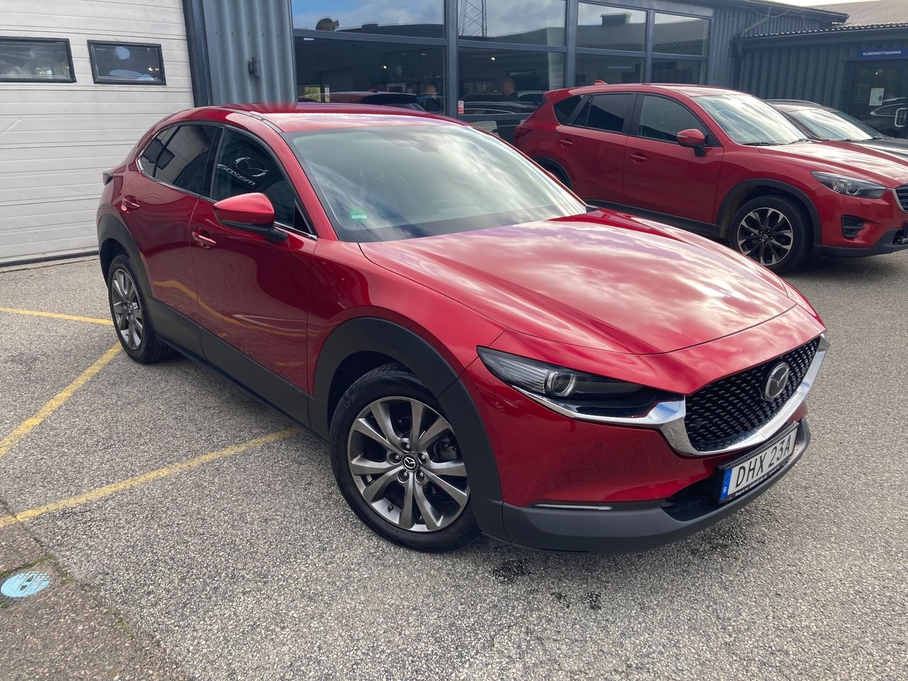 Mazda CX-30 2020, bild 2/10