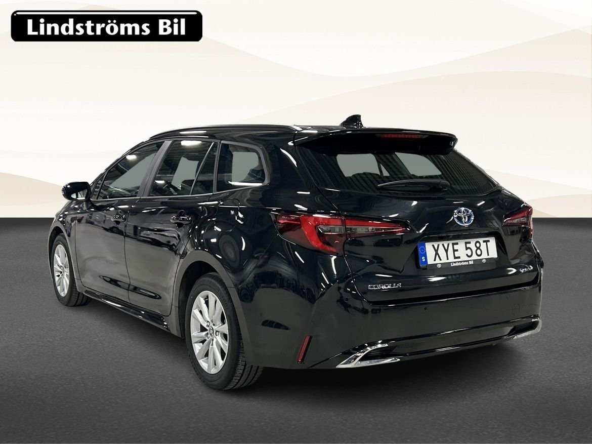 Toyota Corolla 1,8 HYBRID T 2024, bild 4/10