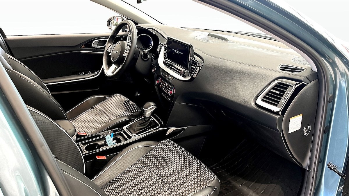 Kia Ceed Advance 2023, bild 3/10