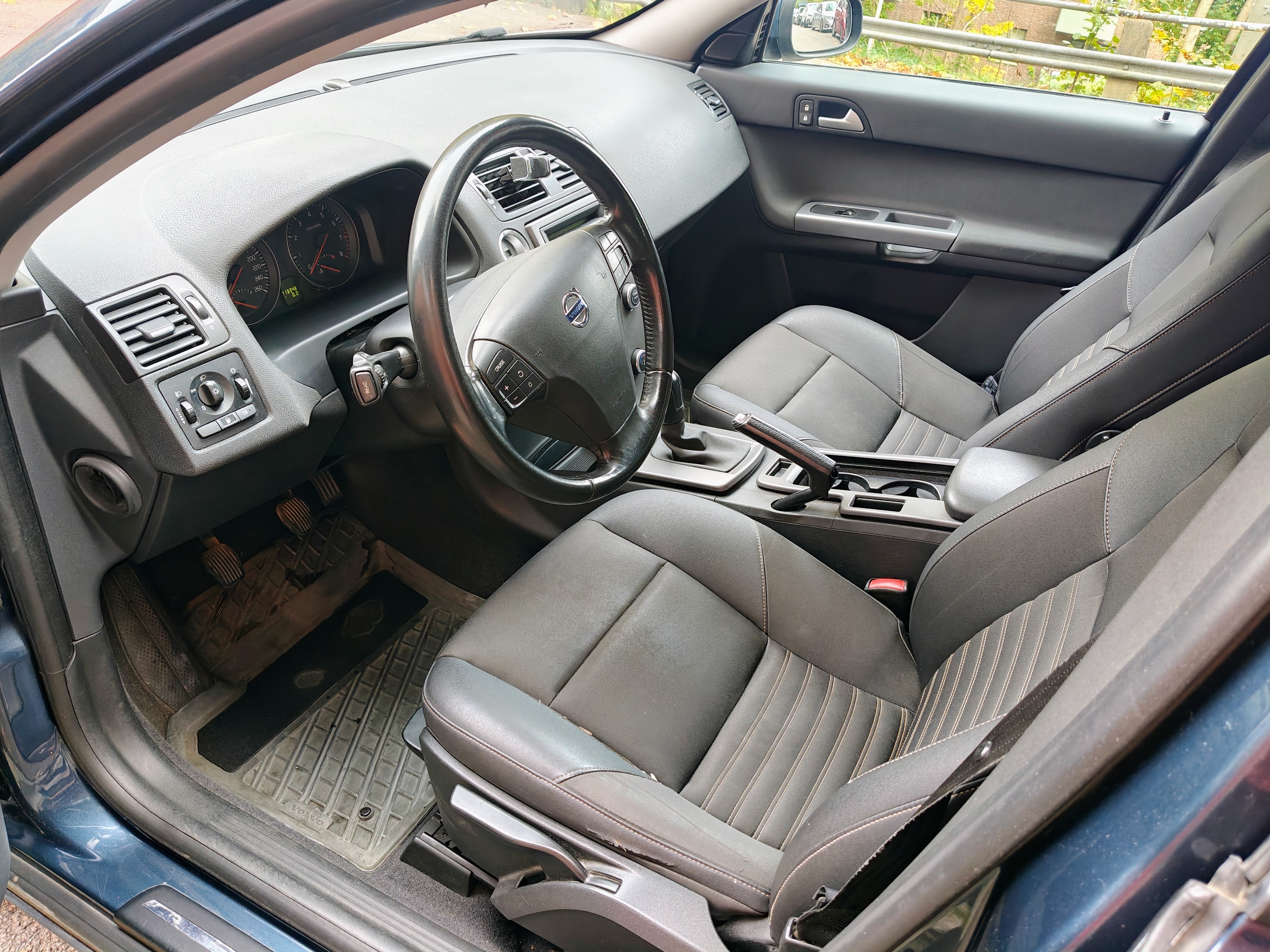 Volvo V50 1.8 2009, kuva 7/9