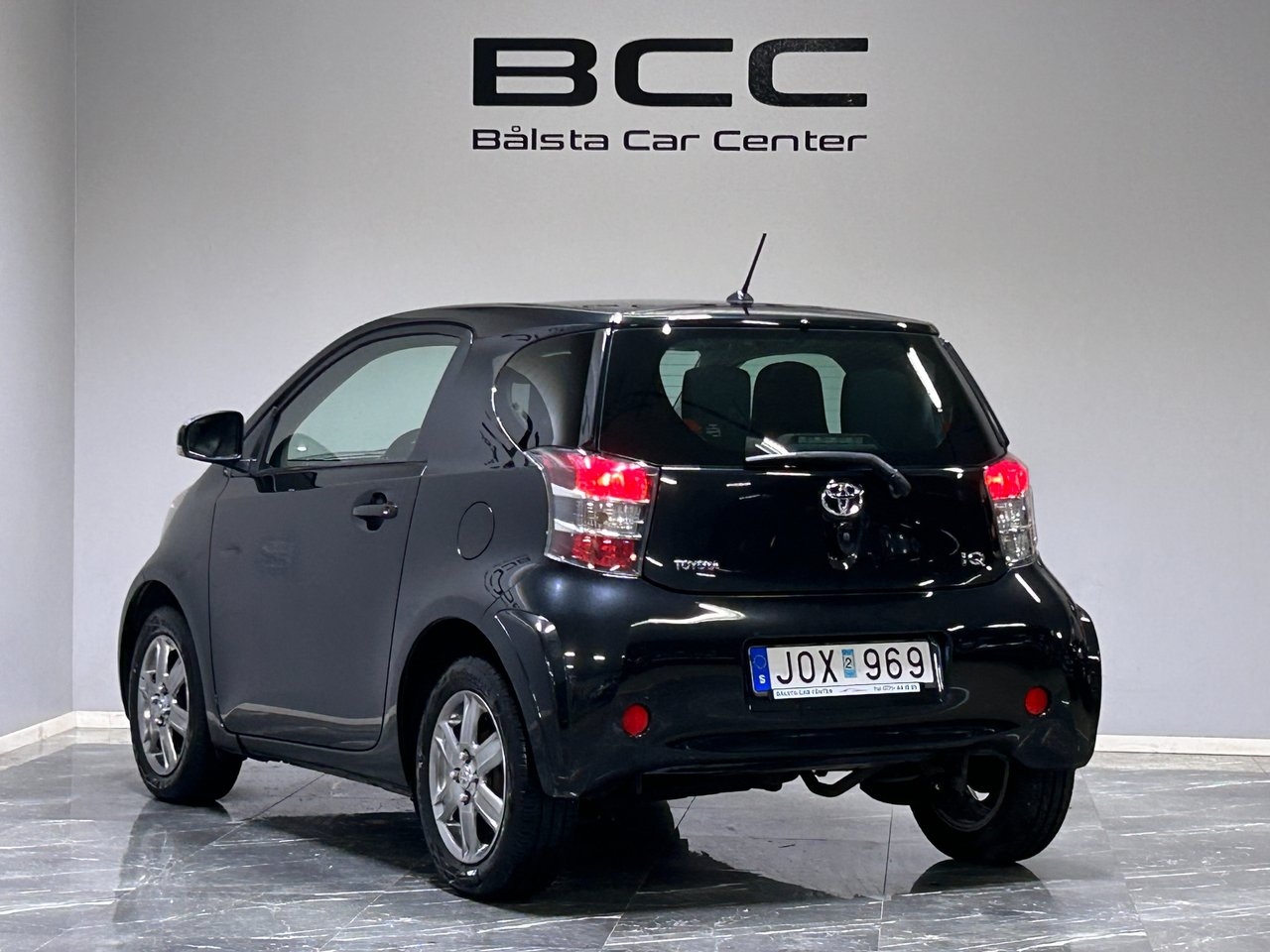 Toyota iQ 1.0 2009, bild 6/10