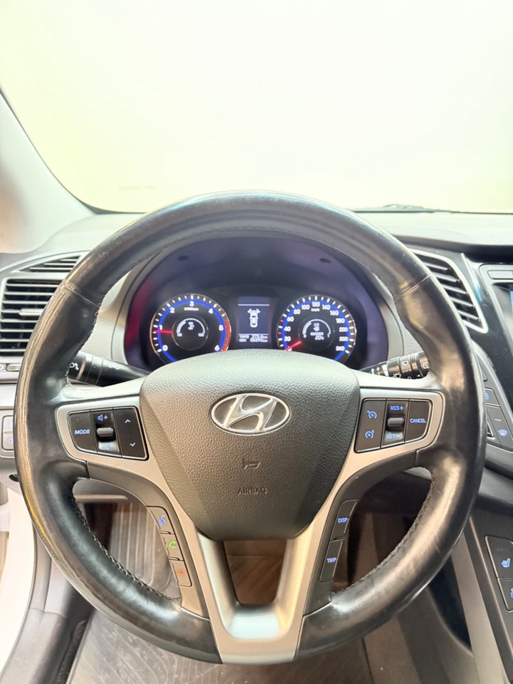 Hyundai i40 cw 1.7 CRDi Business 2013, bild 7/10