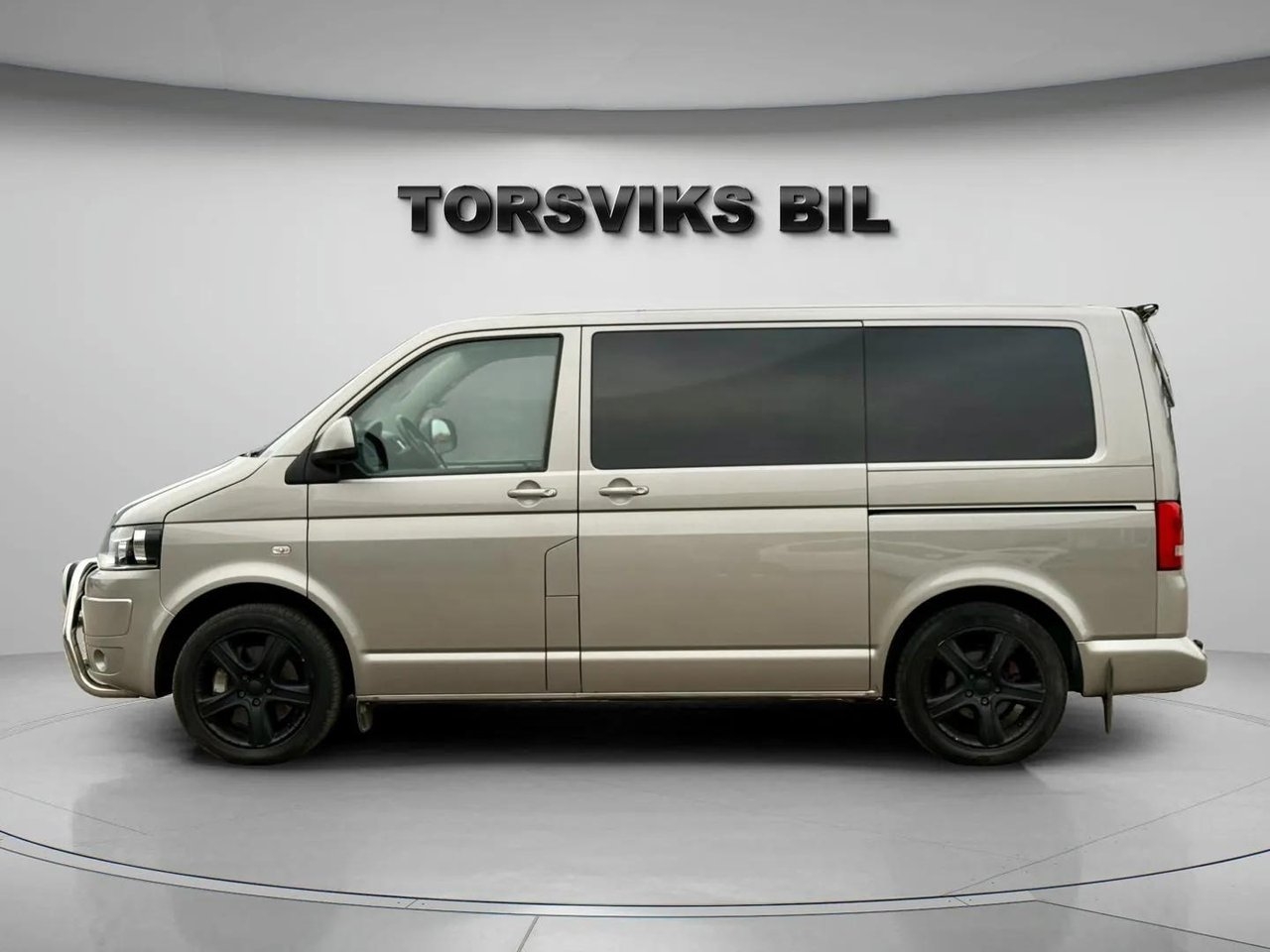 Volkswagen Multivan 2012, bild 3/10