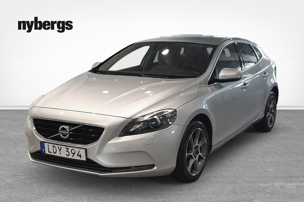 Volvo V40 D2