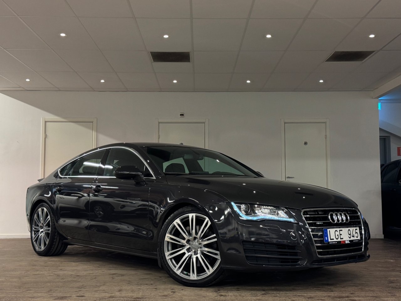 Audi A7 2011, bild 6/10