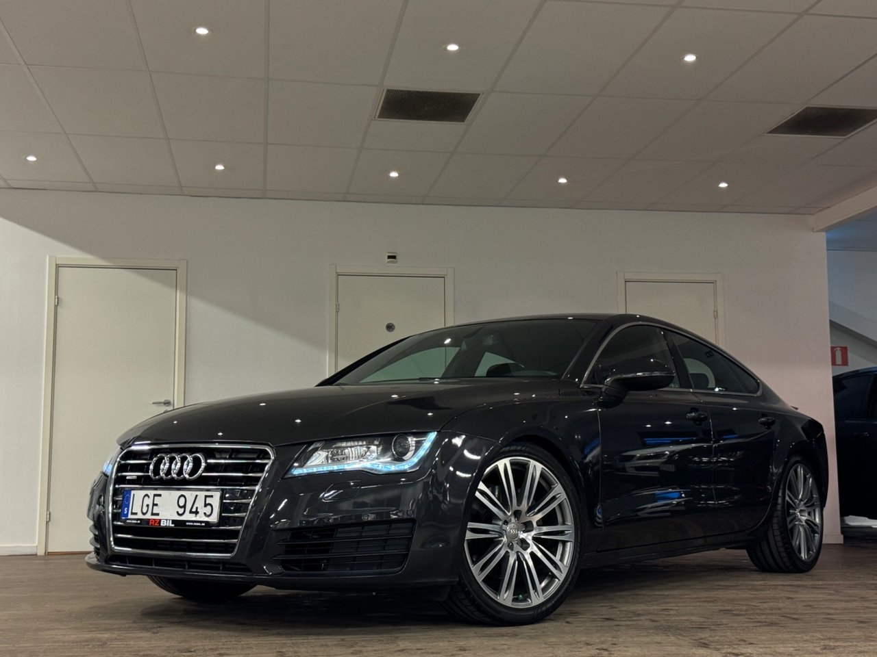 Audi A7 2011, bild 4/10