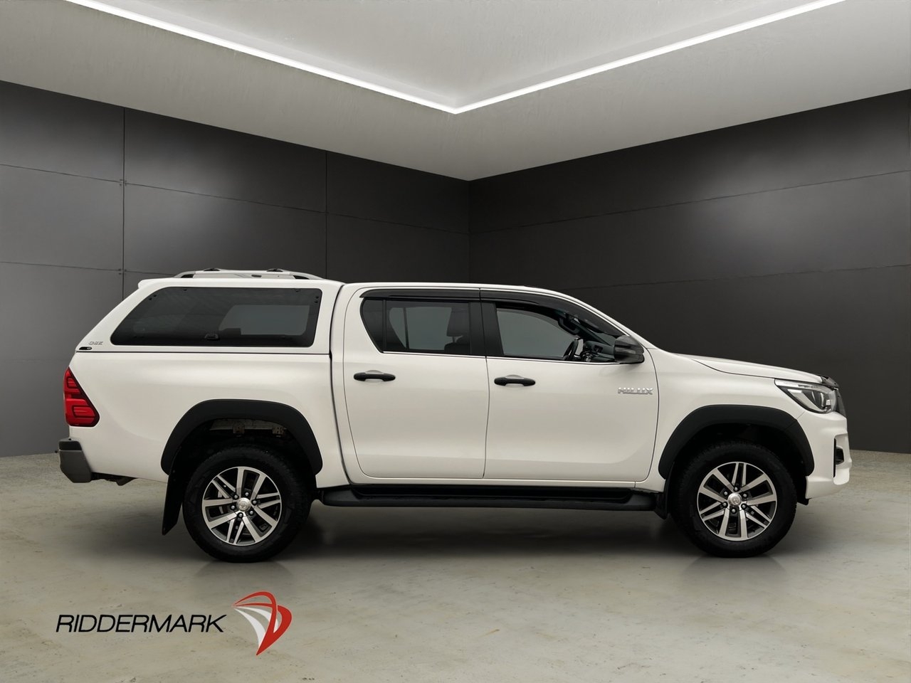 Toyota Hilux 2.4 D-4D 2019, bild 2/10