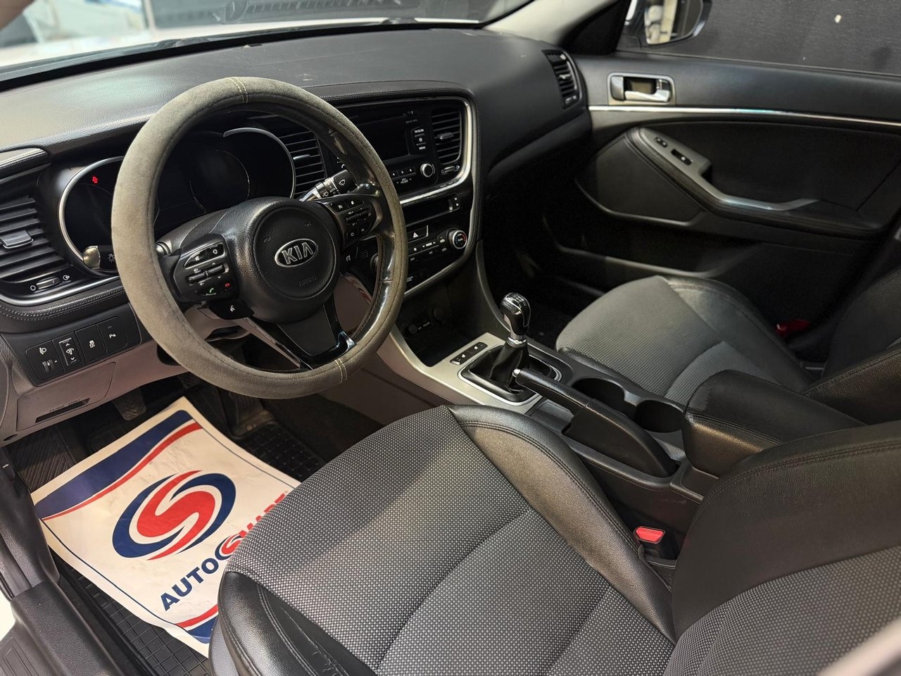 Kia Optima 1.7 CRDi Comfort P-sensorer 2014, bild 7/10
