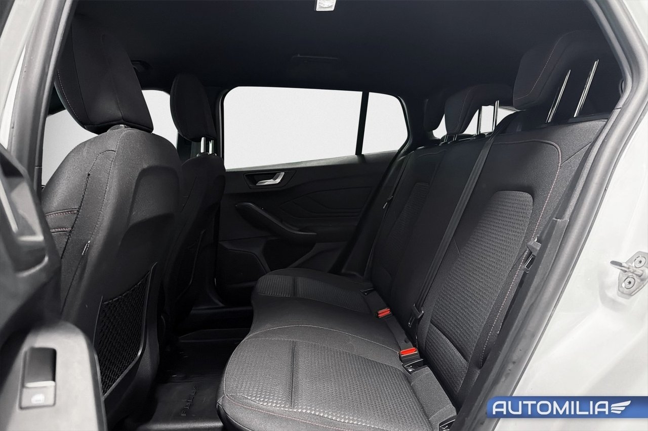 Ford Focus 2022, bild 4/10