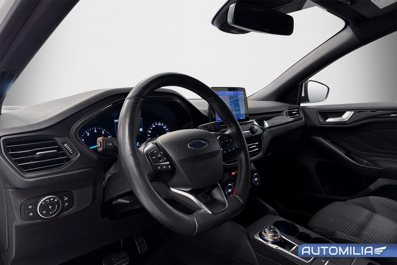 Ford Focus 2022, bild 6/10