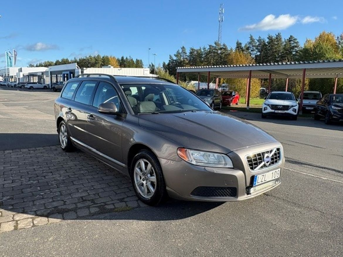 Volvo V70 D3 Kinetic 2012, bild 4/7