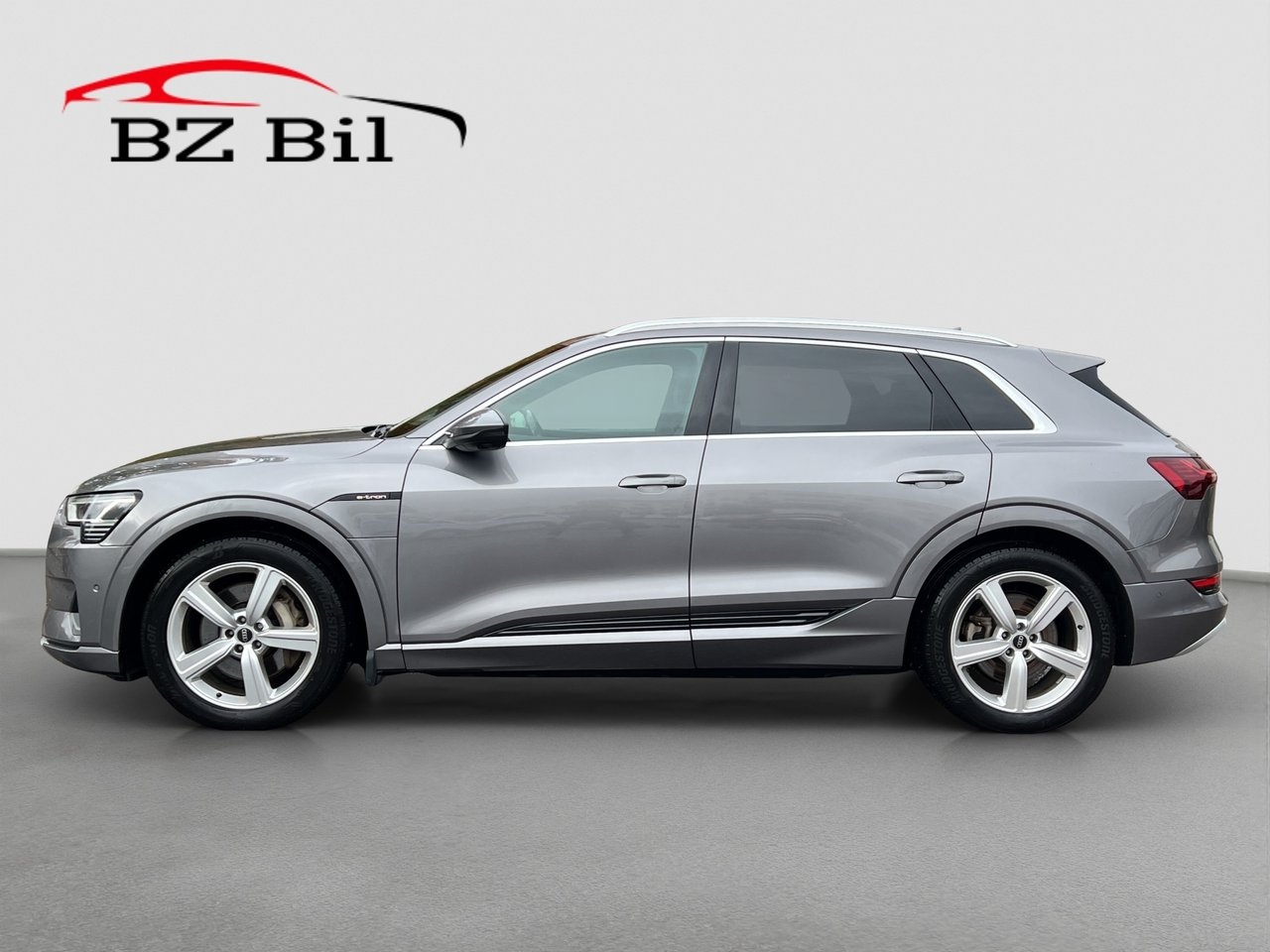 Audi e-tron 55 2022, bild 2/10