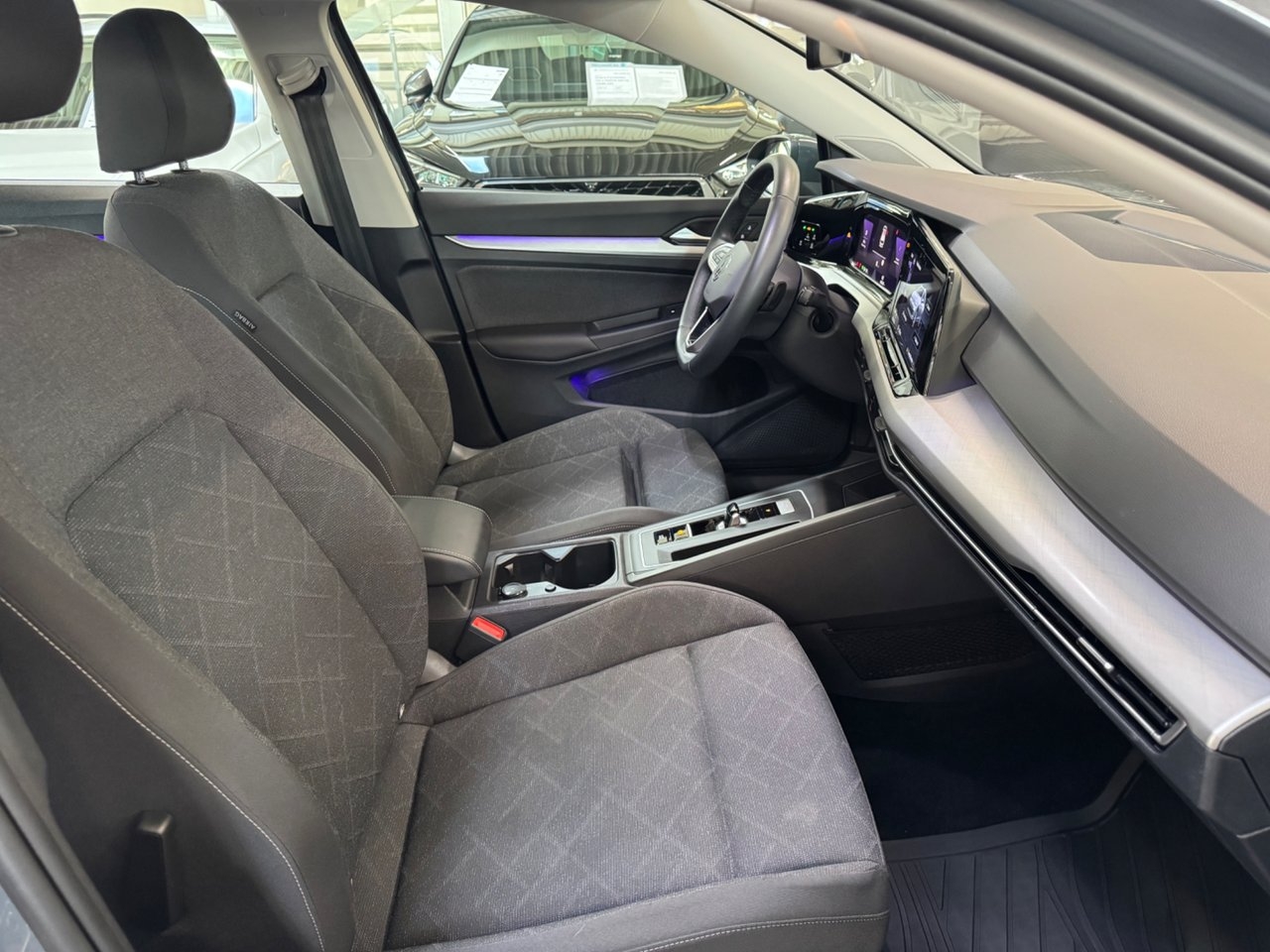Volkswagen Golf 2023, bild 7/10