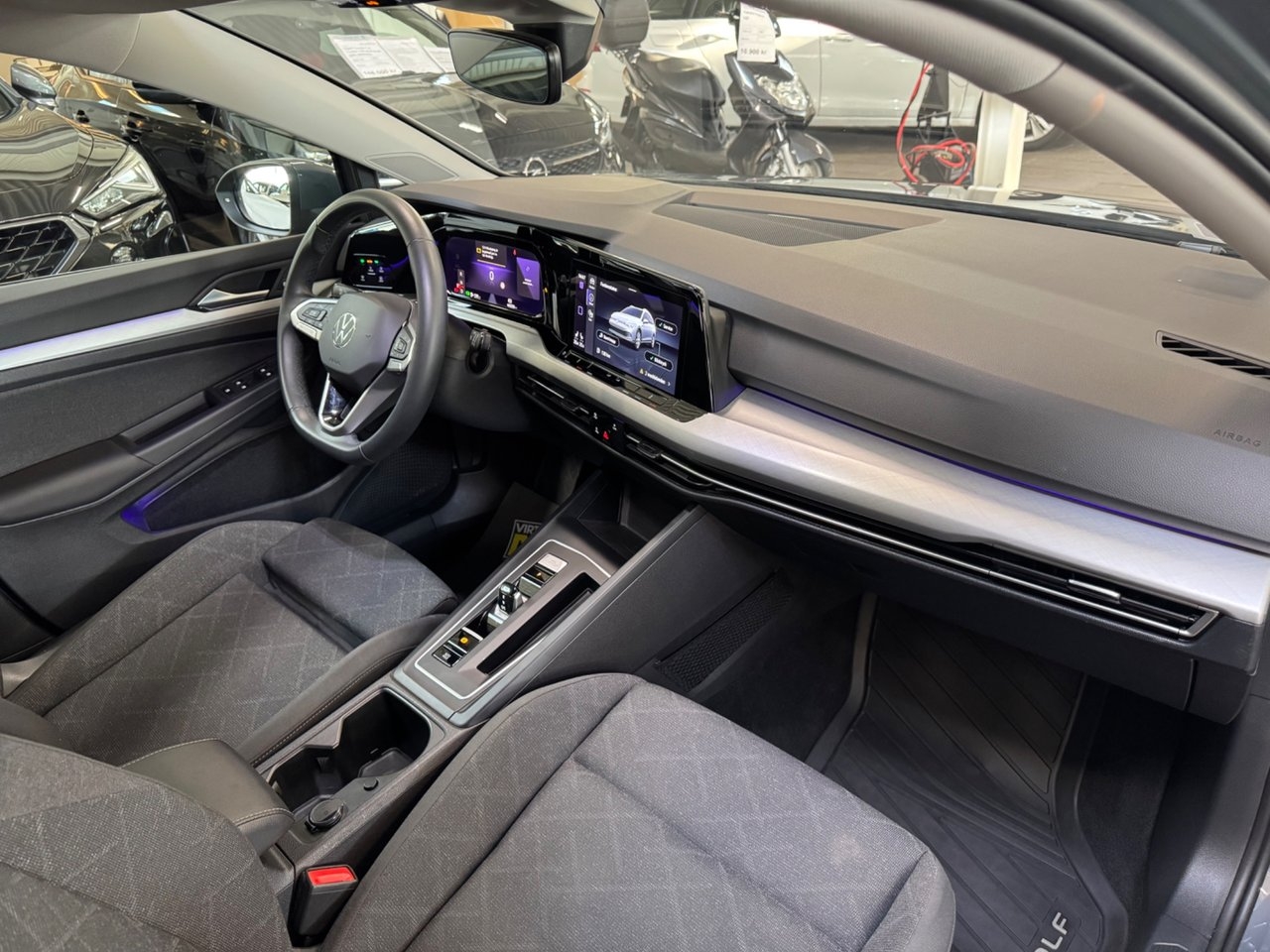 Volkswagen Golf 2023, bild 6/10