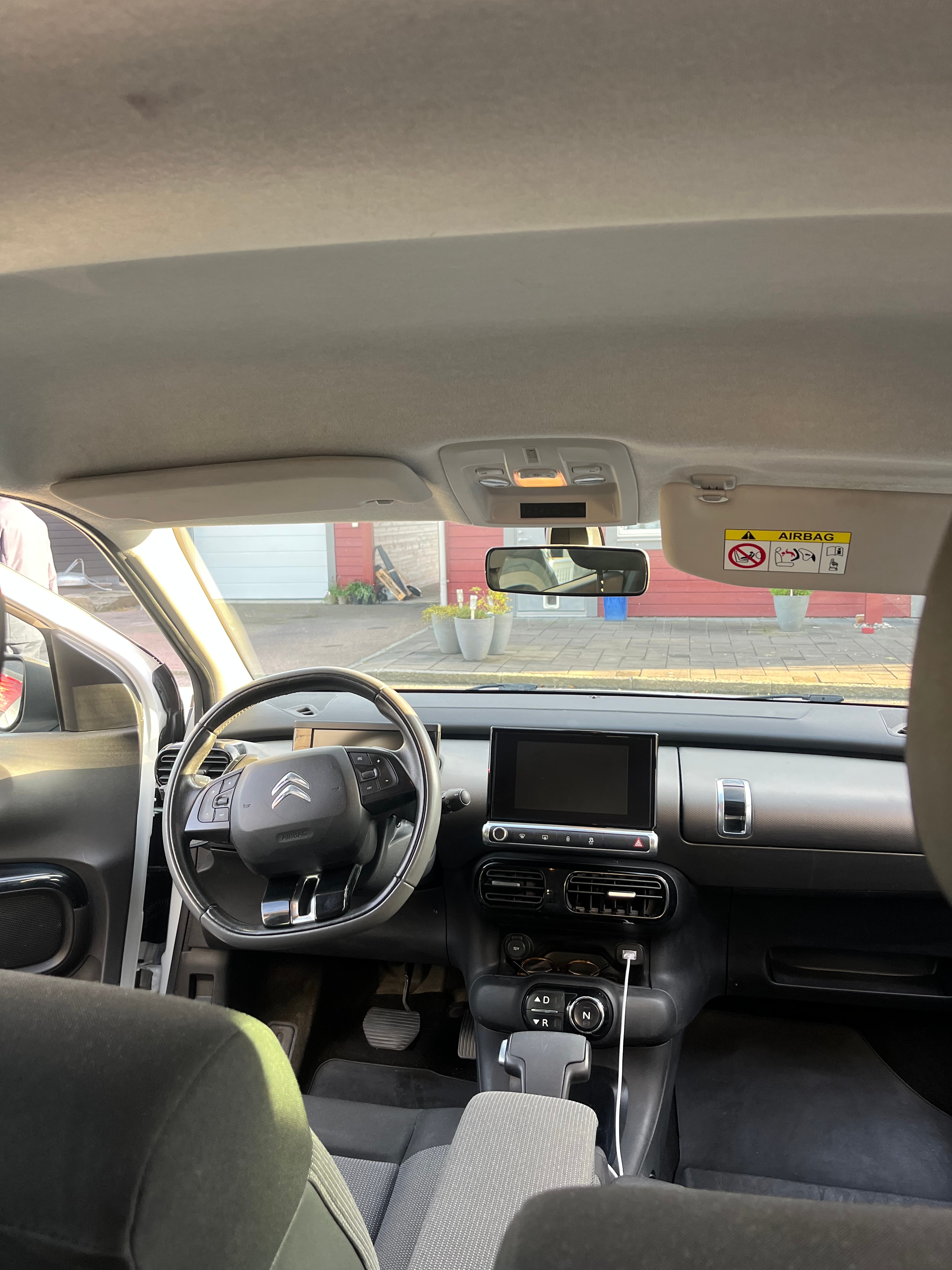 Citroen C4 Cactus PureTech 82 EGS 2016, bild 6/10
