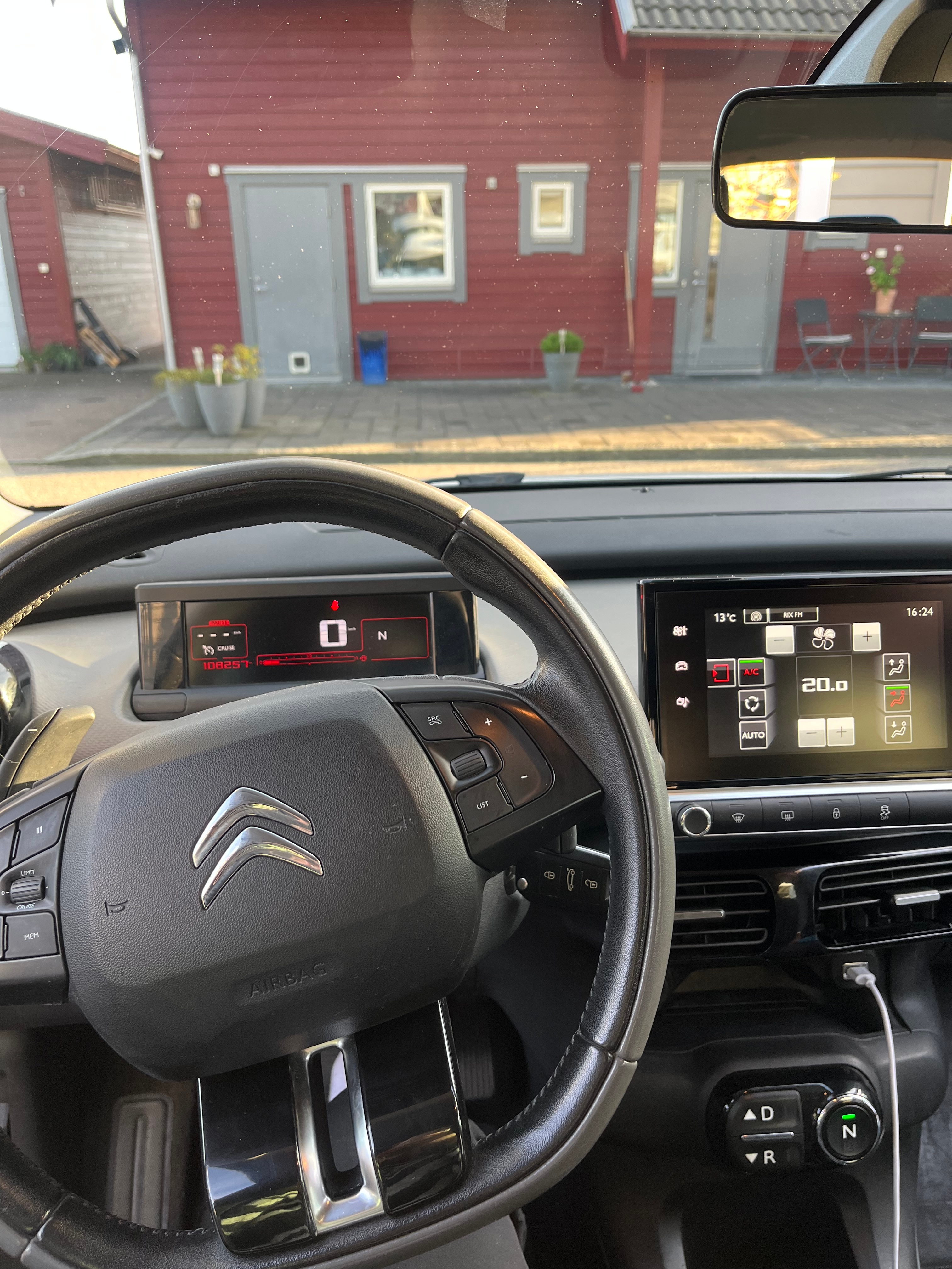 Citroen C4 Cactus PureTech 82 EGS 2016, bild 7/10