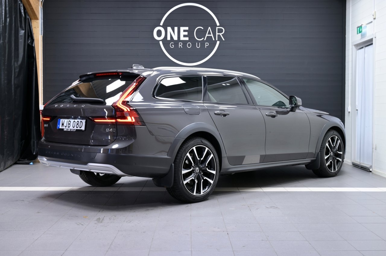 Volvo V90 Cross Country 2022, bild 5/10