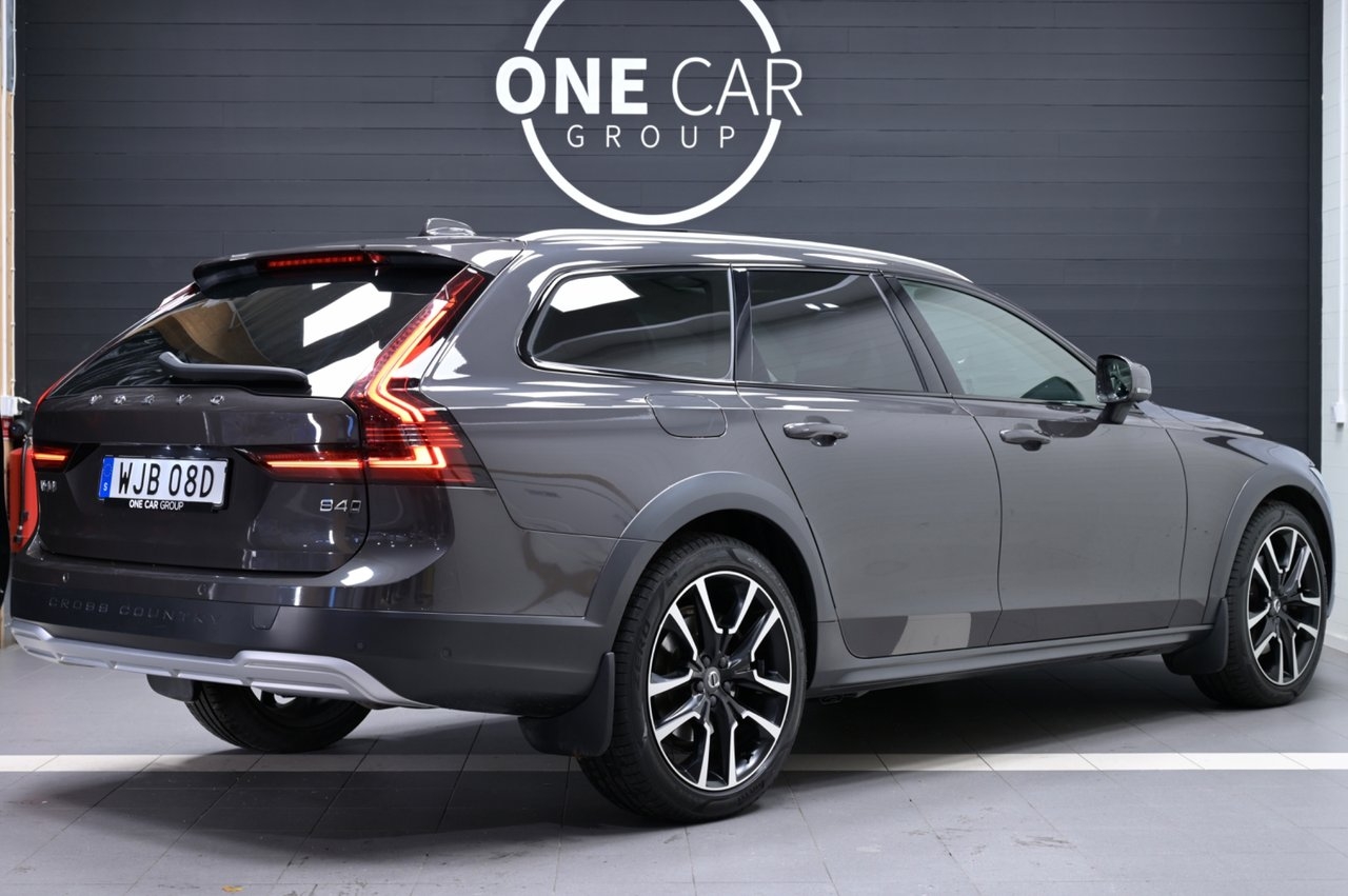 Volvo V90 Cross Country 2022, bild 6/10