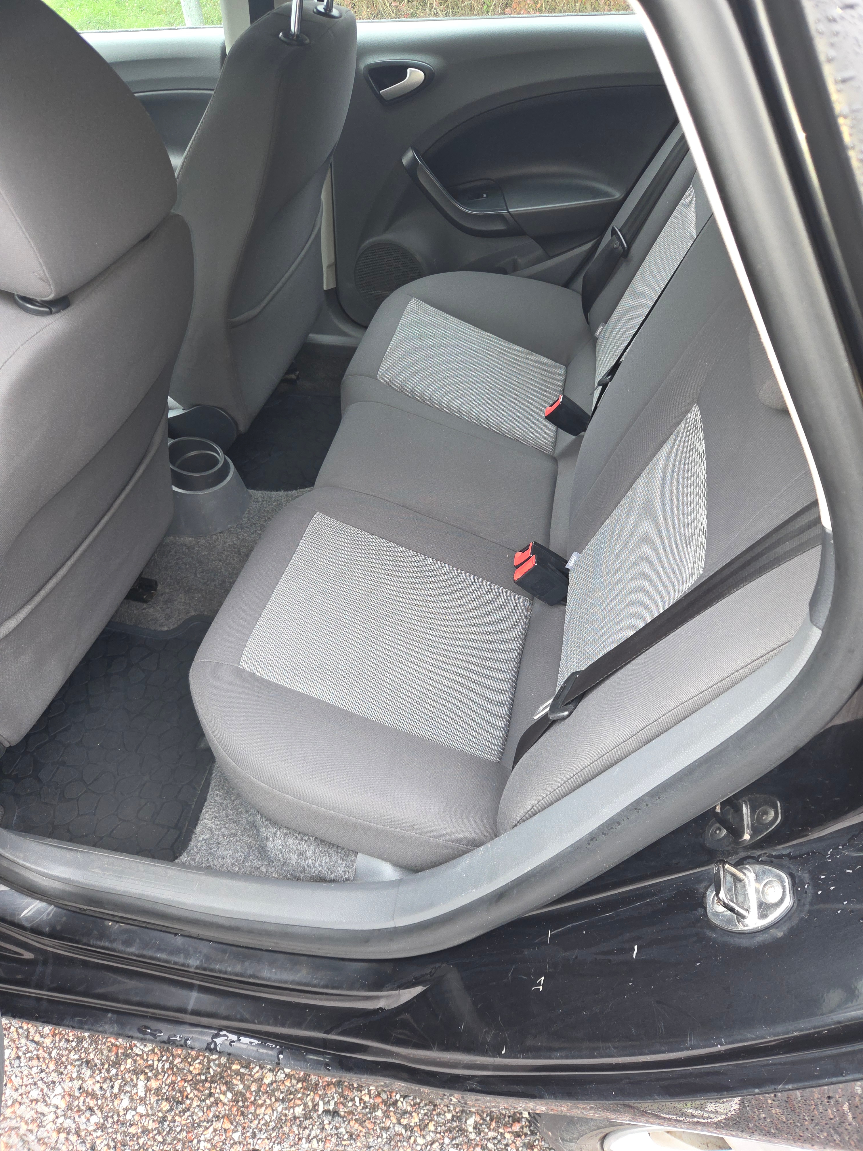 Seat Ibiza ST 1.2 TSI Manuell 2012, bild 5/5