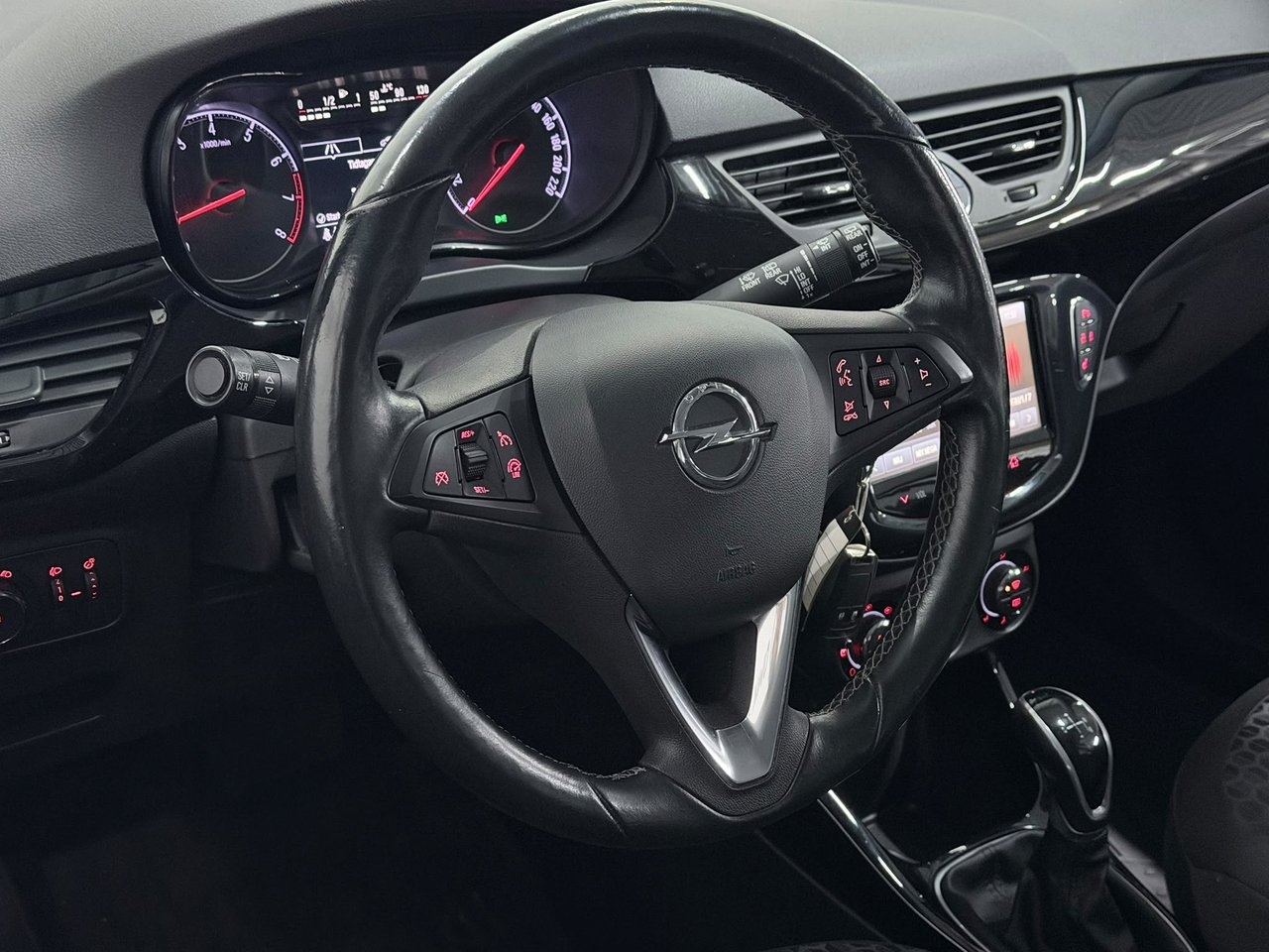 Opel Corsa 2016, bild 2/10